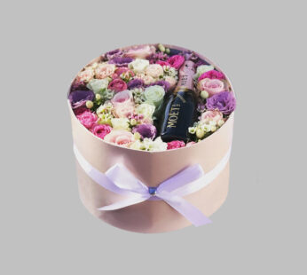See Through Oval Flower Box And Champagne Set